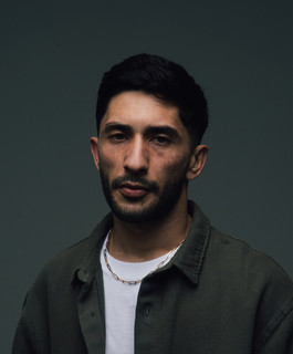 bg